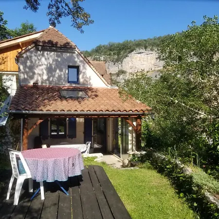 Maisonnette Dans Un Ecrin De Pierre Et De Verdure Cabrerets Exterior foto