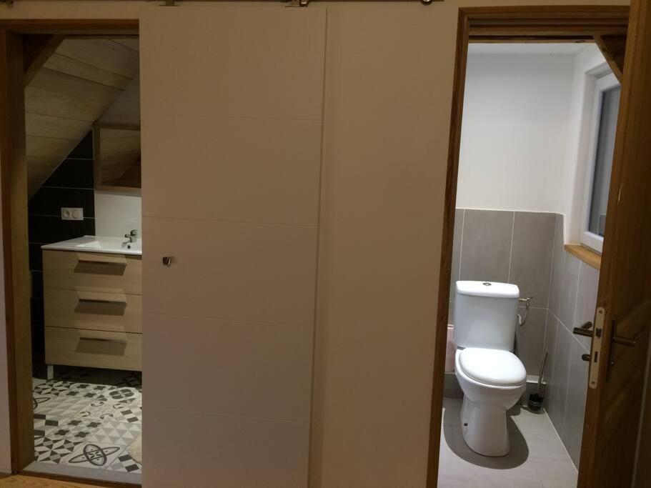 Maisonnette Dans Un Ecrin De Pierre Et De Verdure Сasa de vacaciones
