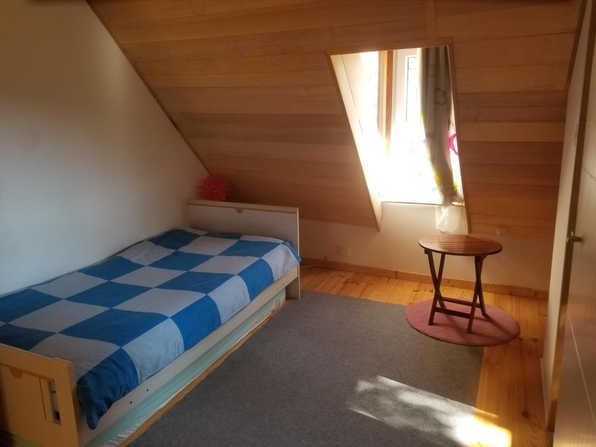 Maisonnette Dans Un Ecrin De Pierre Et De Verdure Cabrerets