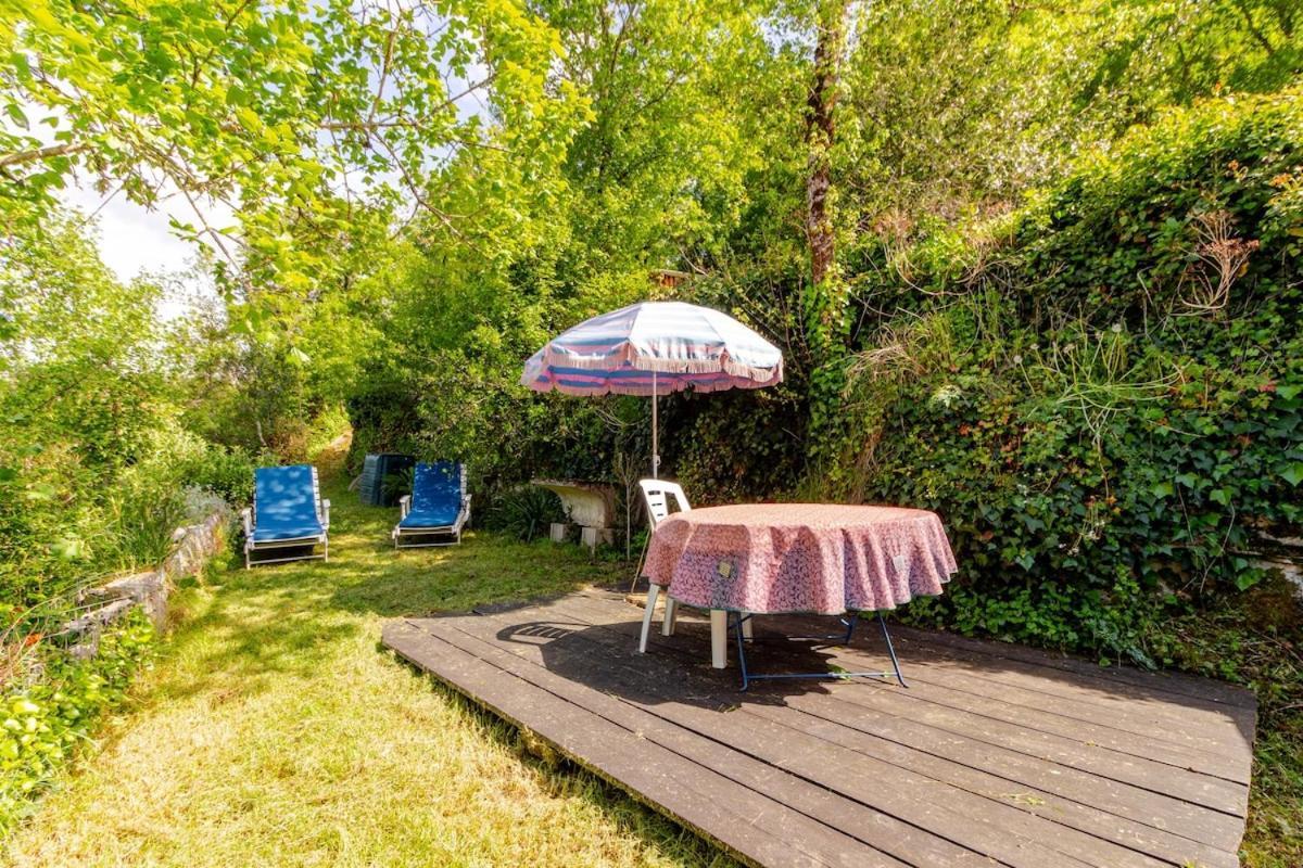 Maisonnette Dans Un Ecrin De Pierre Et De Verdure Сasa de vacaciones *
